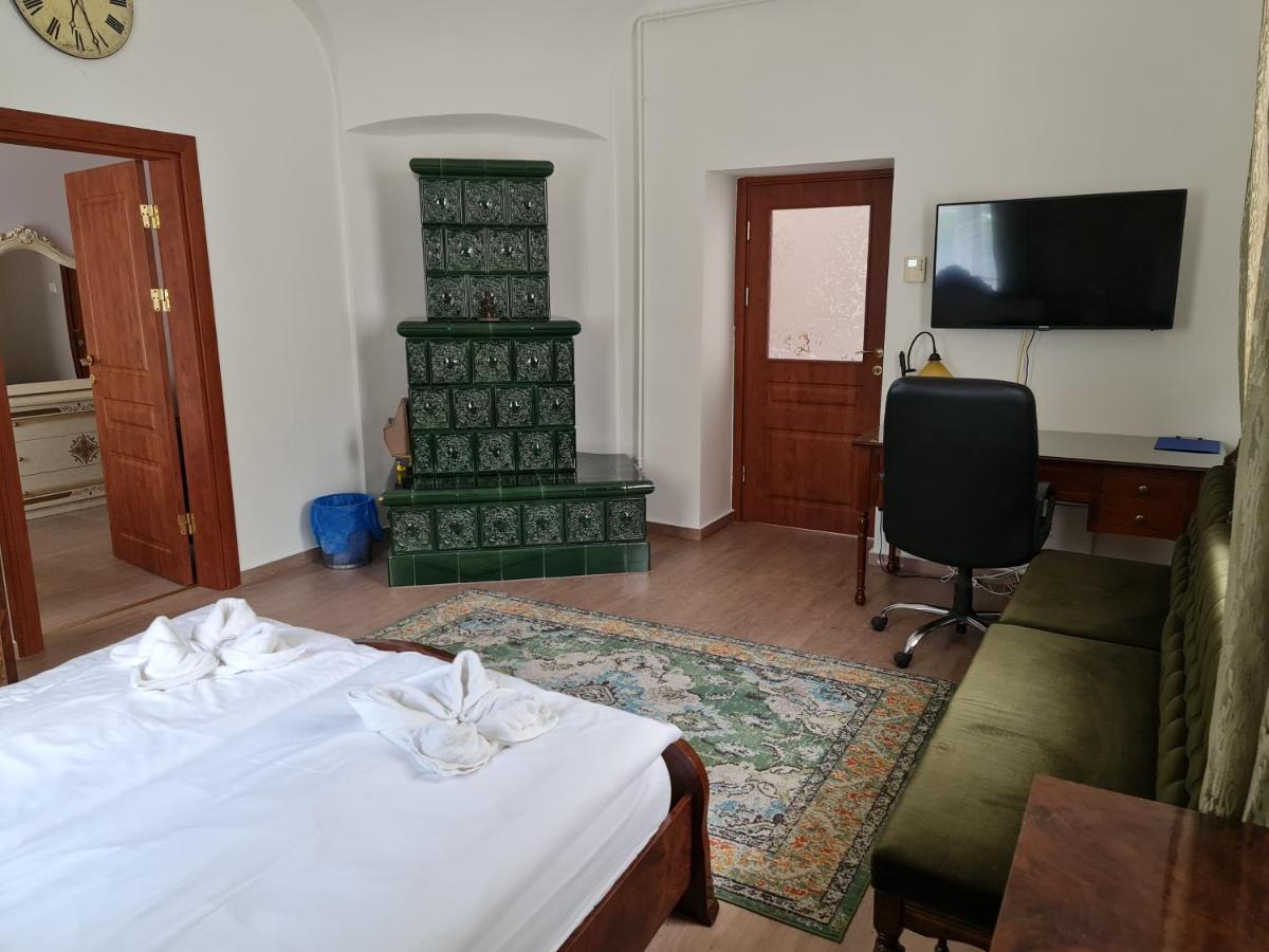 My-Lord Luxapartman Eger Eksteriør billede